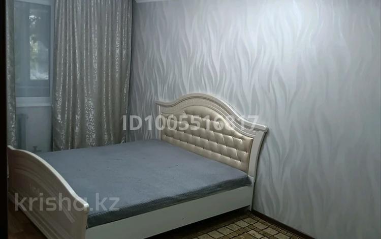 1-комнатная квартира · 40 м² · 2/5 этаж, Ихсанова за 9 000 ₸ в Уральске — фото 9