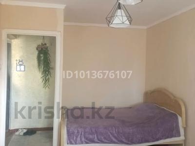 1-комнатная квартира · 46 м² · 4/5 этаж, мкр Акбулак 18 — Микраен 2 за 75 000 ₸ в Таразе