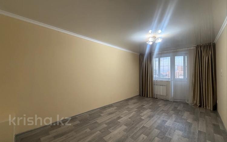 3-комнатная квартира · 67 м² · 10/10 этаж, мкр Юго-Восток, Сарыарка за 23.5 млн ₸ в Караганде, Казыбек би р-н — фото 2