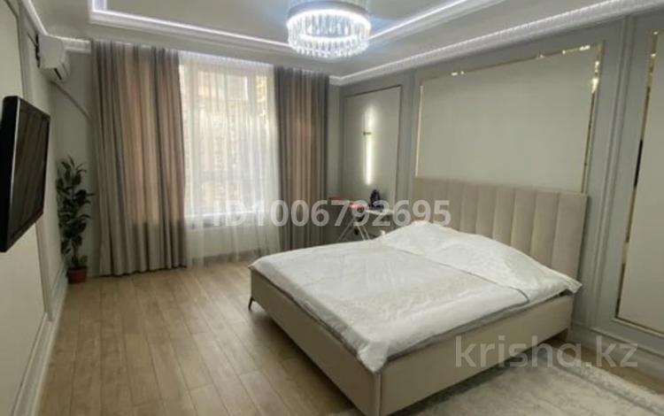 1-комнатная квартира · 40 м² · 3/5 этаж, Назарбаева 7 за 13 000 ₸ в Усть-Каменогорске — фото 2