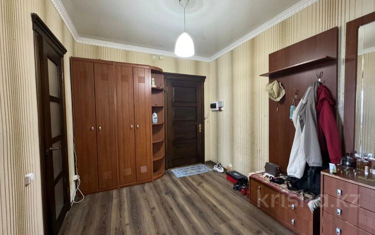3-комнатная квартира, 89 м², 4/10 этаж, Майры 47/1 за 37 млн 〒 в Павлодаре — фото 2