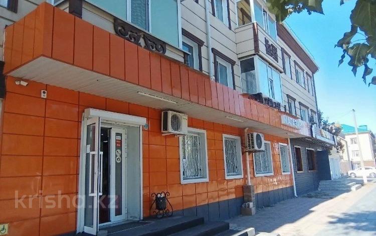 Свободное назначение, магазины и бутики · 67.9 м² за 65 млн 〒 в Костанае — фото 2