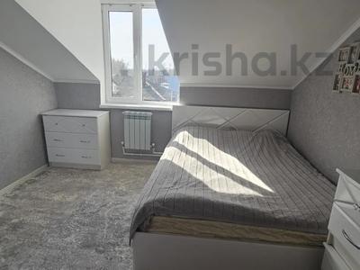 2-комнатная квартира · 55.2 м² · 3/3 этаж, карева за 18.4 млн 〒 в Уральске