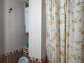 2-комнатная квартира, 55 м², 3/5 этаж, 40 лет победы 74 за 12.3 млн 〒 в Шахтинске — фото 13
