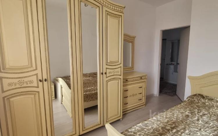 2-комнатная квартира · 50 м² · 8/12 этаж, Райымбека 259 за 300 000 ₸ в Алматы, Жетысуский р-н — фото 2