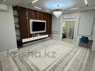 2-бөлмелі пәтер · 70 м² · 8/10 қабат, мкр Атырау, Абулхайыр хана 51а, бағасы: 38 млн 〒