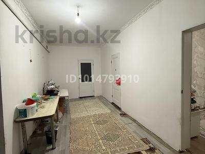 Отдельный дом · 4 комнаты · 59.2 м² · 5 сот., Алмалы 13 а — … за 15 млн ₸ в Жибек Жолы