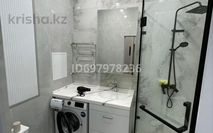 2-бөлмелі пәтер · 56 м² · 10/12 қабат, 19-ш/а. 28 — Альбион, бағасы: 230 000 ₸ в Актау, 19-й мкр — фото 2