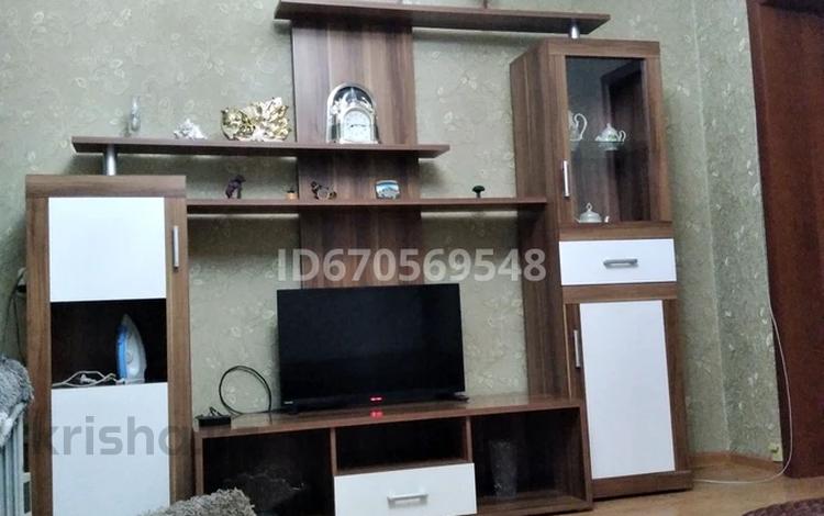 1-бөлмелі пәтер · 40 м² · 3/9 қабат, Б.Жырау 56/2, бағасы: 10 000 ₸ в Караганде, Казыбек би р-н — фото 2