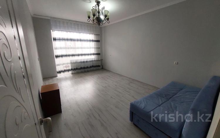 2-комнатная квартира, 50 м², 5/5 этаж помесячно, мкр Север 12 — Рыскулова