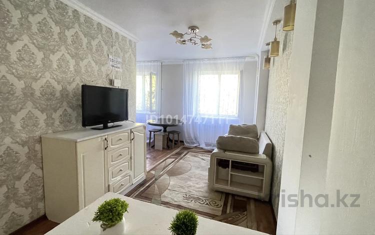 2-комнатная квартира · 48 м² · 2/5 этаж, Глинки за 10 000 ₸ в Семее — фото 2