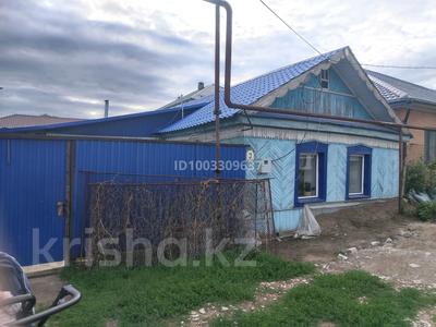 Отдельный дом · 2 комнаты · 60.5 м² · 4.6 сот., мкр Мясокомбинат, Январцевская 3 за 16.5 млн 〒 в Уральске