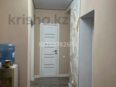 3-бөлмелі пәтер · 65.7 м² · 4/5 қабат, 10мкр 18 — 10мкрорайон, бағасы: 31 млн ₸ в Балхаше