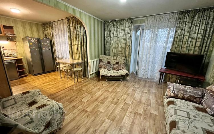 3-комнатная квартира · 70 м² · 5/9 этаж, Крылова 80/1 — ТД "Колос", ТД "Эмилия" за 32.1 млн 〒 в Усть-Каменогорске — фото 3