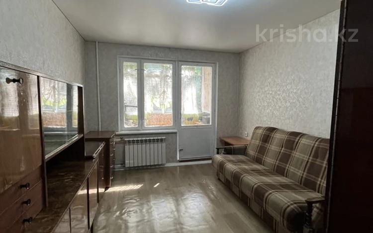 2-бөлмелі пәтер · 42 м² · 2/4 қабат, 4-й мкр. 16, бағасы: 200 000 ₸ в Алматы, Ауэзовский р-н — фото 2