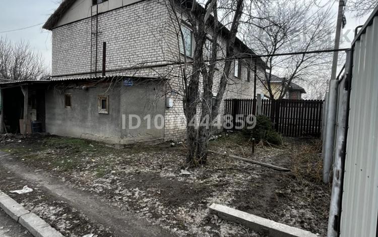 Часть дома · 3 комнаты · 80 м² · 8 сот., мкр Карасу — Баганалы орда 43 за 250 000 ₸ в Алматы, Алатауский р-н — фото 2