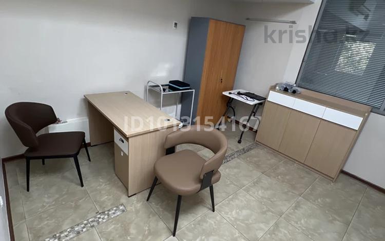 Медорталықтар мен дәріханалар · 20 м², бағасы: 300 000 ₸ в Алматы, Алмалинский р-н — фото 2