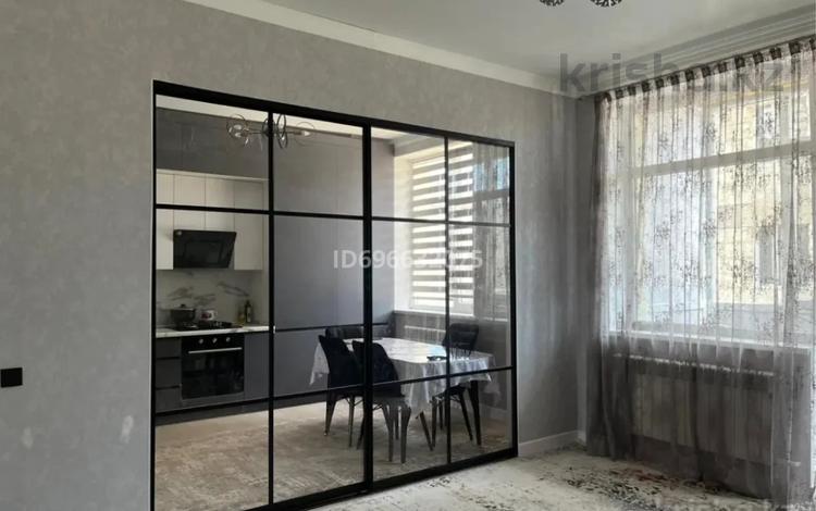 4-комнатная квартира · 106.4 м² · 1/4 этаж, мкр. Алтын орда, С/к Саздинское лесничество 228/37 — Тойота центр за 39.9 млн ₸ в Актобе — фото 2