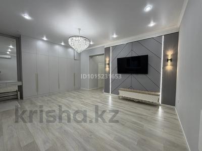 Жеке үй · 9 бөлме · 300 м² · 7 жүзд., "Шығыс 1" ш/а., бағасы: 120 млн ₸ в Актау, мкр "Шыгыс 1"