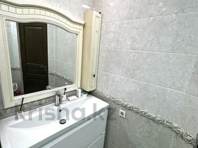 3-комнатная квартира · 75 м² · 7/9 этаж, Толе би 298/6 за 55.5 млн ₸ в Алматы, Ауэзовский р-н