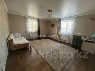 Жеке үй · 3 бөлме · 100 м² · 4 сот., Лощинная 8 — Деркул .селекционная .район з-д СМО И ПОЖАРНАЯ ЧАСТЬ РЯДОМ, бағасы: 25 млн ₸ в Уральске