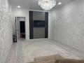 2-комнатная квартира · 84 м² · 5/5 этаж, 29а мкр 167 — Адал тоун үйінің қасында. жиһаздары қалады. аз-маз сауда бар за 15 млн ₸ в Актау