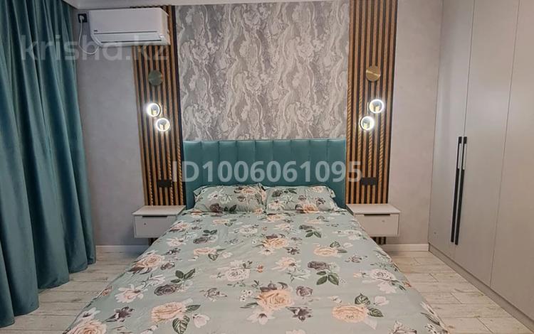 2-бөлмелі пәтер · 73 м² · 3/9 қабат, Толеметова 2, бағасы: 300 000 ₸ в Шымкенте, Абайский р-н — фото 2