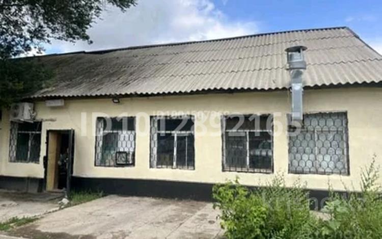 Дүкендер мен бутиктер · 35 м², бағасы: 150 000 ₸ в Аксае — фото 2