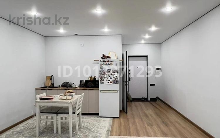 1-бөлмелі пәтер · 34 м² · 2/9 қабат, Рыскулова 1, бағасы: 23.5 млн ₸ в Алматы, Алатауский р-н — фото 2