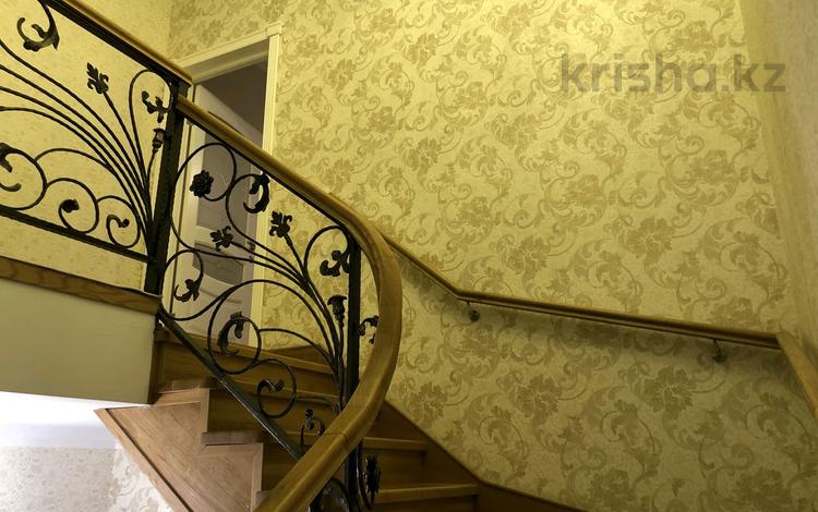 6-комнатная квартира · 245.5 м² · 16/16 этаж, Абая 150/230 за 160 млн ₸ в Алматы, Бостандыкский р-н — фото 2