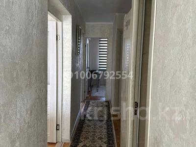 4-комнатная квартира · 94 м² · 5/5 этаж, Габбасова 20 — Где кар сити за 23.5 млн ₸ в Атырау, мкр Привокзальный-3