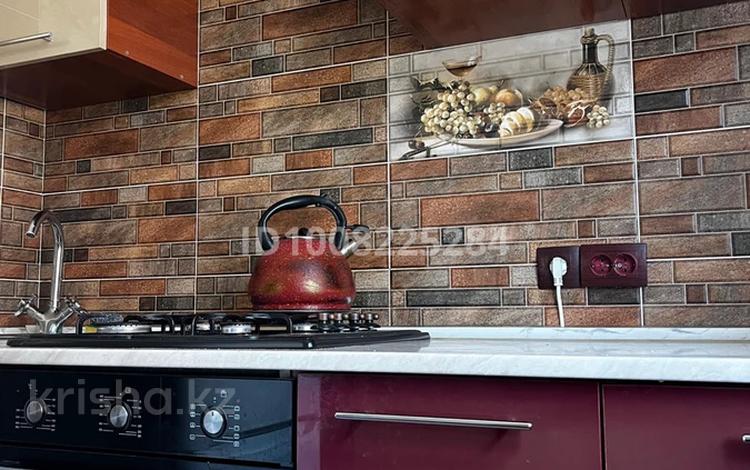 2-бөлмелі пәтер · 43 м² · 4/5 қабат, мкр Орбита-1 28, бағасы: ~ 32.8 млн ₸ в Алматы, Бостандыкский р-н — фото 2