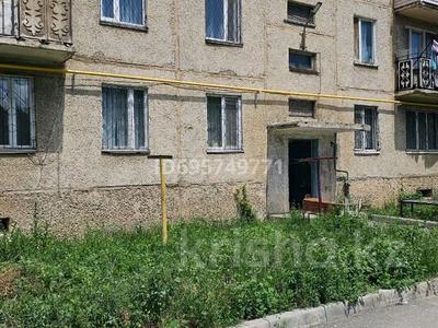 Продажа квартир в Жетысу обл.: 3-комнатная квартира · 63 м² · 1/5 этаж, Женис 3 за 9 млн 〒 3-комнатная квартира · 63 м² · 1/5 этаж, Женис 3 за 9 млн 〒 в Текели