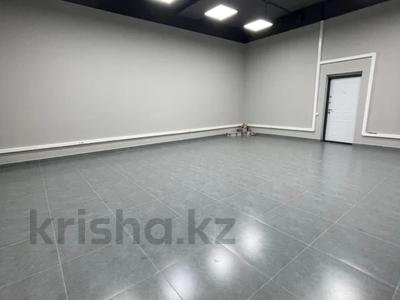Офисы, склады, салоны красоты, фитнес и спорт, медцентры и аптеки, образование, развлечения, кабинеты и рабочие места, студии · 60 м² за 600 000 〒 в Алматы, Бостандыкский р-н