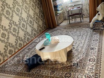 Аренда квартир в Шымкенте: 2-комнатная квартира · 60 м² · 4/5 этаж · помесячно, 17-й микрорайон, 17-й микрорайон 12 — Аллея и наркология за 140 000 〒 2-комнатная квартира · 60 м² · 4/5 этаж · помесячно, 17-й микрорайон, 17-й микрорайон 12 — Аллея и наркология за 140 000 〒 в Шымкенте, Аль-Фарабийский р-н