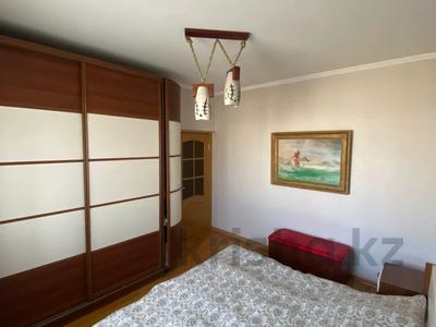 3-бөлмелі пәтер · 83 м² · 8/12 қабат, Самал 3 12 — Аль-фараби, бағасы: 76 млн ₸ в Алматы, Медеуский р-н
