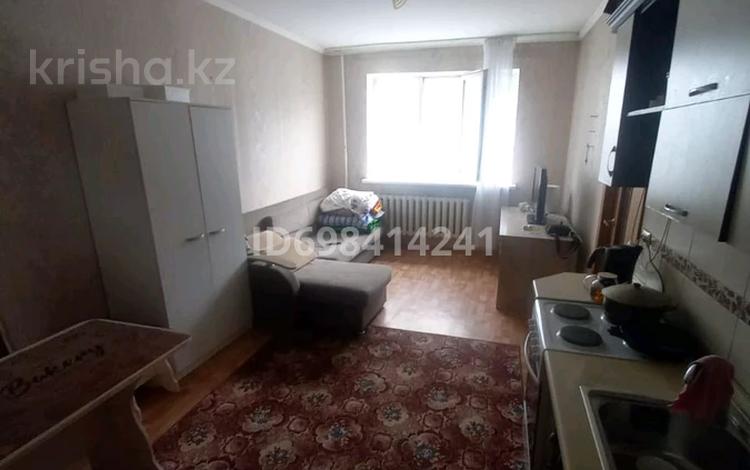 1-комнатная квартира, 40 м², 7/25 этаж помесячно, Абая 92/1 за 150 000 〒 в Астане, р-н Байконур — фото 2