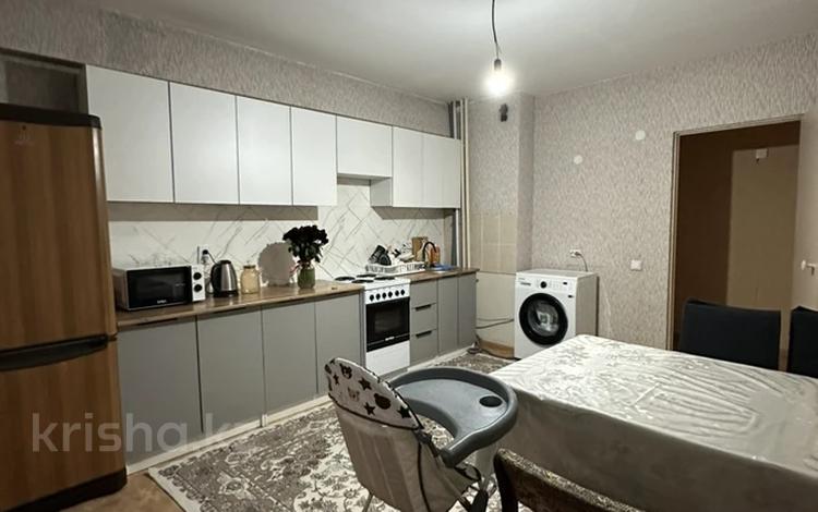 3-бөлмелі пәтер · 92 м² · 5/9 қабат, Аль Фараби 36, бағасы: 29 млн ₸ в Усть-Каменогорске — фото 9