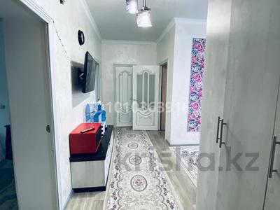3-бөлмелі пәтер · 90 м² · 4/4 қабат, Нұрсая ш/а. 3 — Нұрсая-2, 3 дом, бағасы: 35 млн ₸ в Атырау, мкр Нурсая