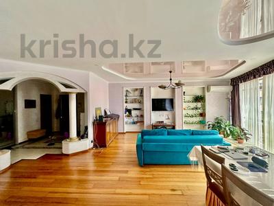3-комнатная квартира · 175 м² · 7/10 этаж, Самал 2 16Б за 800 000 ₸ в Алматы, Медеуский р-н