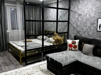 1-комнатная квартира · 33 м² · 2/5 этаж, 7 мик Коператор 17 за 12 000 ₸ в Темиртау