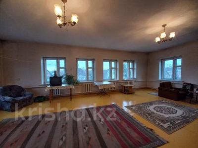 Отдельный дом • 6 комнат • 188 м² • 18 сот., Клочкова 01 за 45 млн 〒 в Темиртау