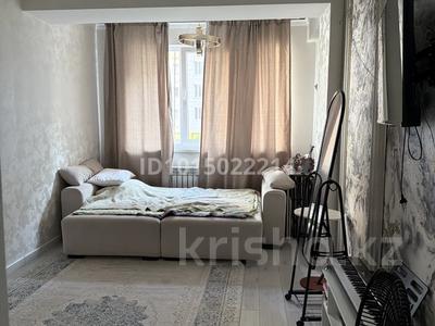 1-бөлмелі пәтер · 40 м² · 2/13 қабат, Есенова, бағасы: 3 000 ₸ в Алматы, Жетысуский р-н