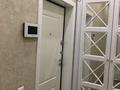 2-комнатная квартира, 92 м², 10/20 этаж помесячно, мкр Самал-2 33a за 750 000 〒 в Алматы, Медеуский р-н — фото 8
