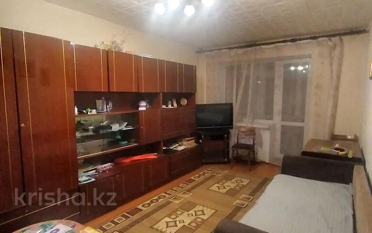 2-бөлмелі пәтер, 44 м², 2/9 қабат, Нуркена Абдирова 15, бағасы: 14.7 млн 〒 в Караганде, Казыбек би р-н — фото 2