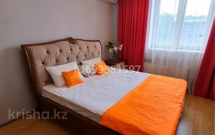 2-комнатная квартира · 70 м² · 4/15 этаж, Хусаинова 225 — ТРЦ Мега за 22 000 〒 в Алматы, Бостандыкский р-н — фото 2