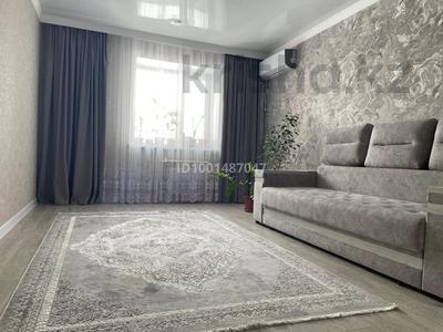 2-бөлмелі пәтер · 74 м² · 5/6 қабат, мкр Кадыра Мырза-Али 31, бағасы: 35.5 млн ₸ в Уральске