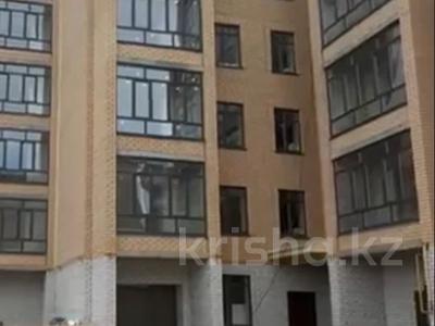 1-комнатная квартира, 52 м², 5/6 этаж, Сокол 68 за 14.5 млн 〒 в Уральске