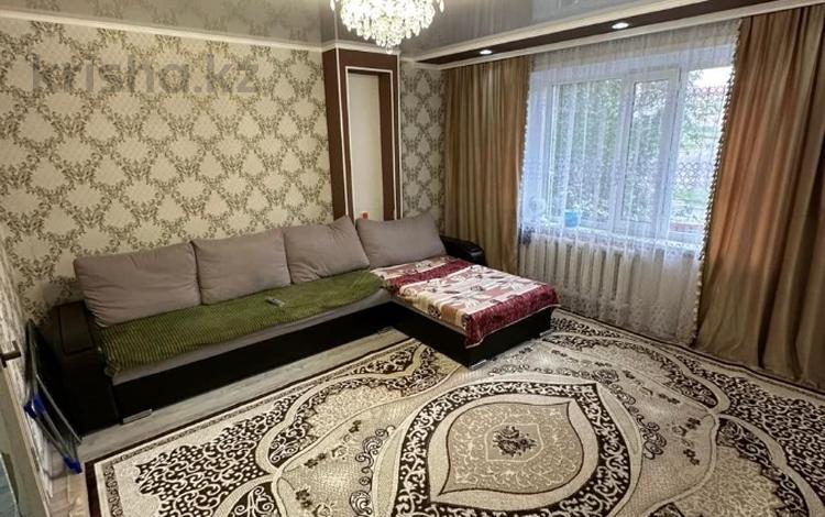 2-комнатная квартира · 54 м² · 1/9 этаж, Майкудук, Мкр Голубые пруды за 20 млн ₸ в Караганде, Алихана Бокейханова р-н — фото 2