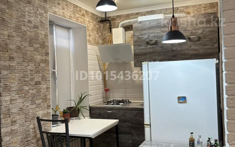 1-бөлмелі пәтер · 32 м² · 1/2 қабат, Жилгородок ш/а., Гагарина 59 — Троя, бағасы: 7.5 млн ₸ в Актобе, мкр Жилгородок — фото 2